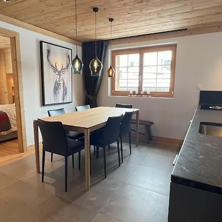2br In Les D Adelaide 公寓 *
