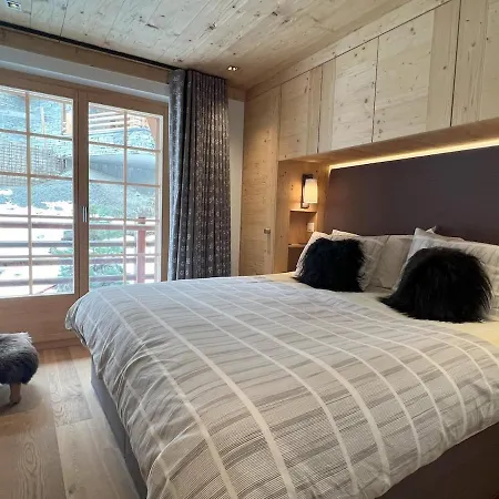 2br In Les D Adelaide شقة *